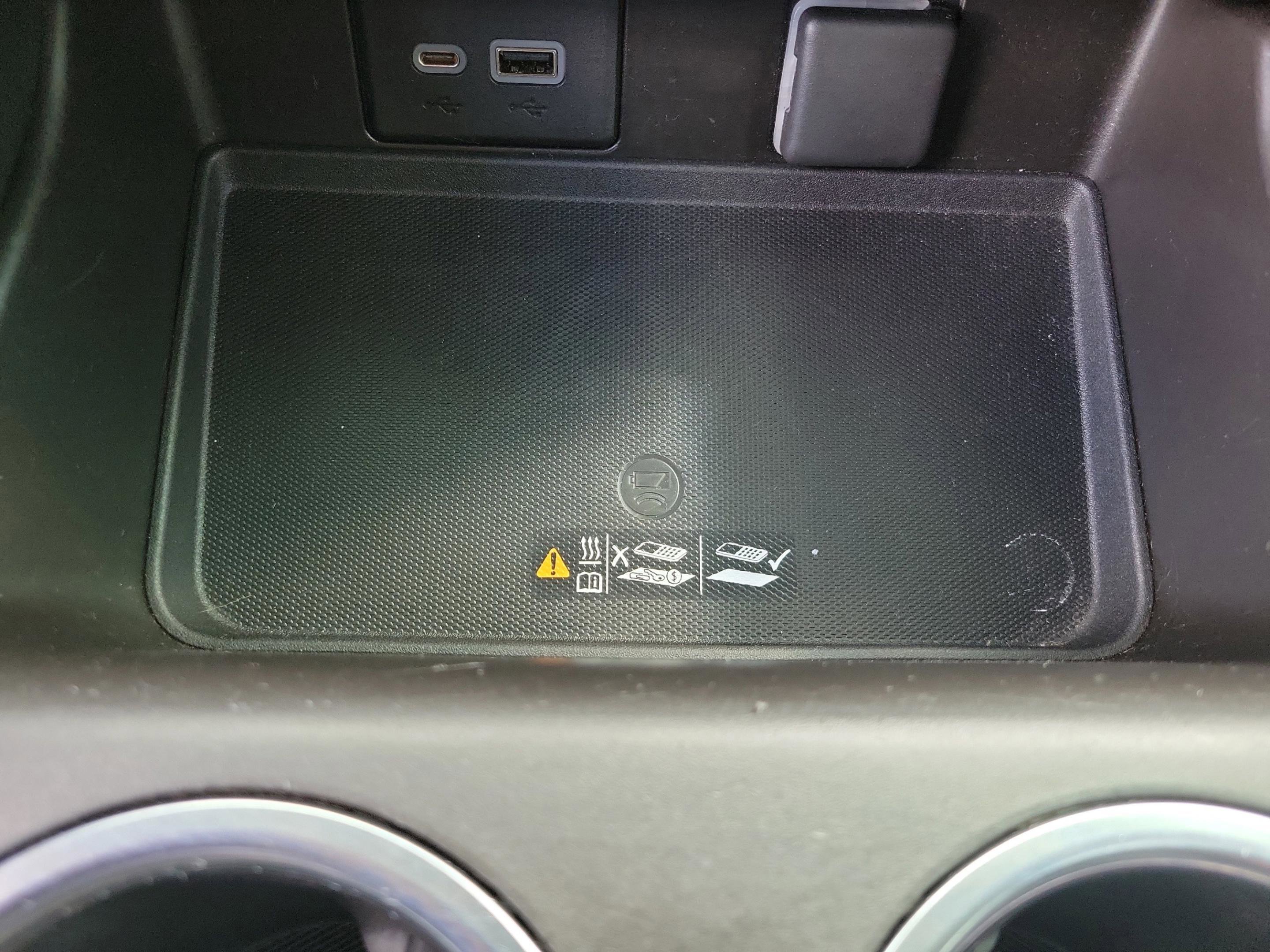 Used 2021 Chevrolet Tahoe RST w/ Luxury Package image 20