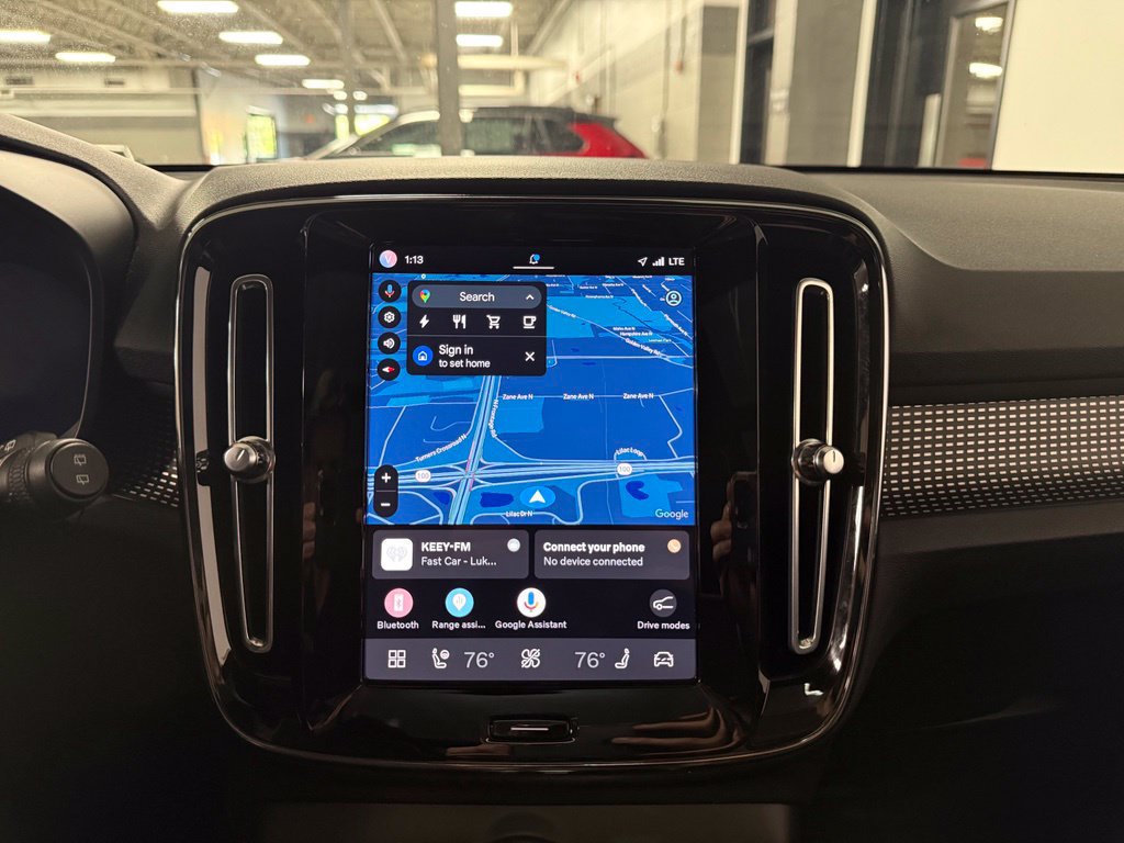 Used 2021 Volvo XC40 P8 Recharge w/ Climate Package AWD/4WD image 12