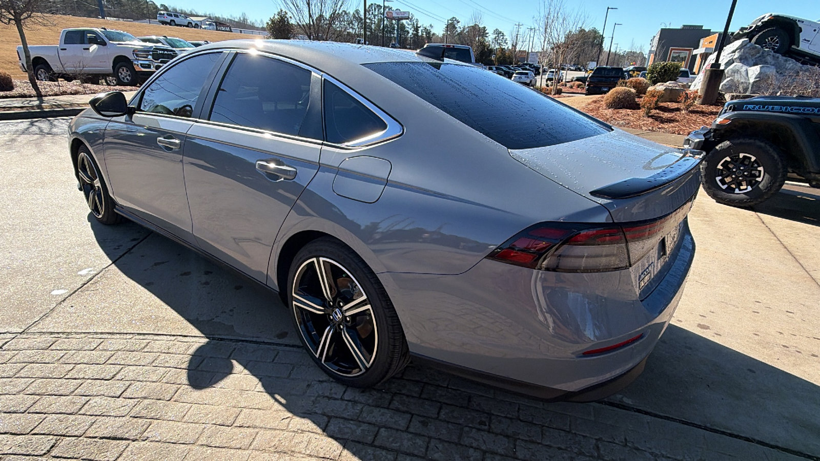 Used 2025 Honda Accord Sport image 10