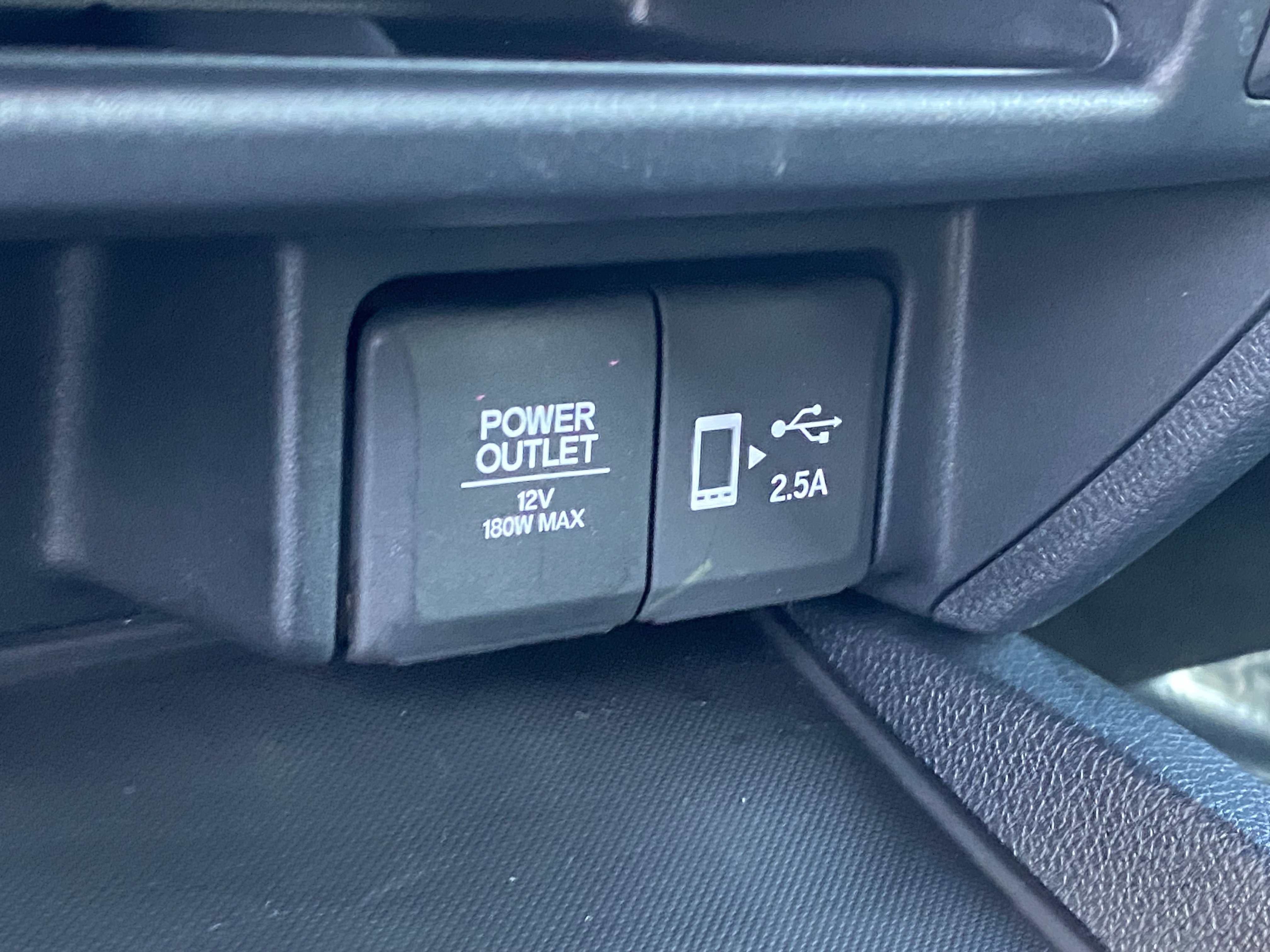 Used 2022 Honda Pilot Sport image 23