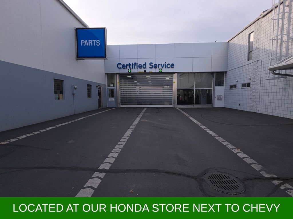 Used 2020 Chevrolet Malibu LT image 41