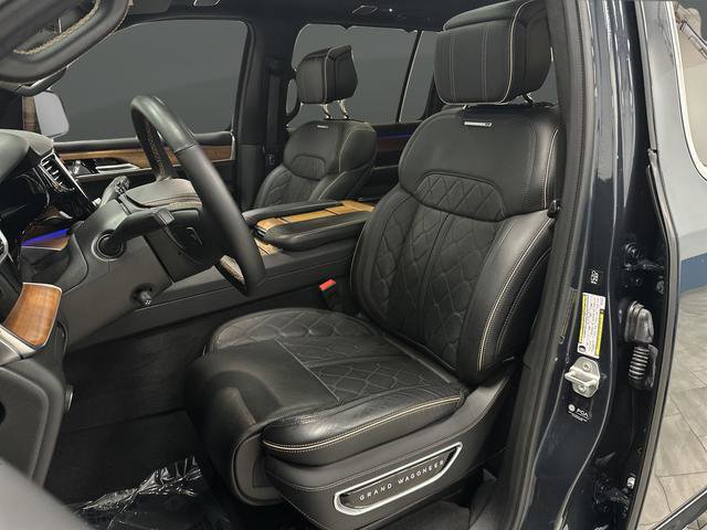 Used 2024 Jeep Grand Wagoneer Series III image 4