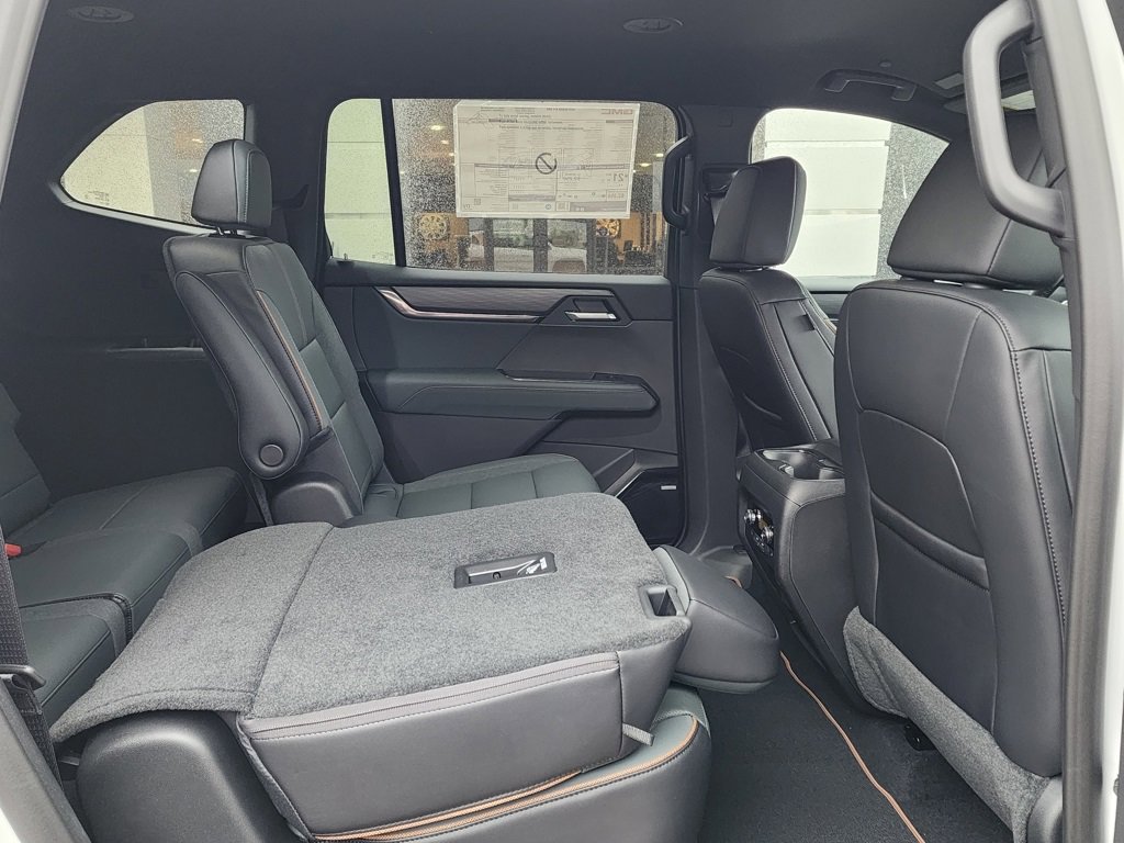 New 2026 GMC Acadia AT4 image 48