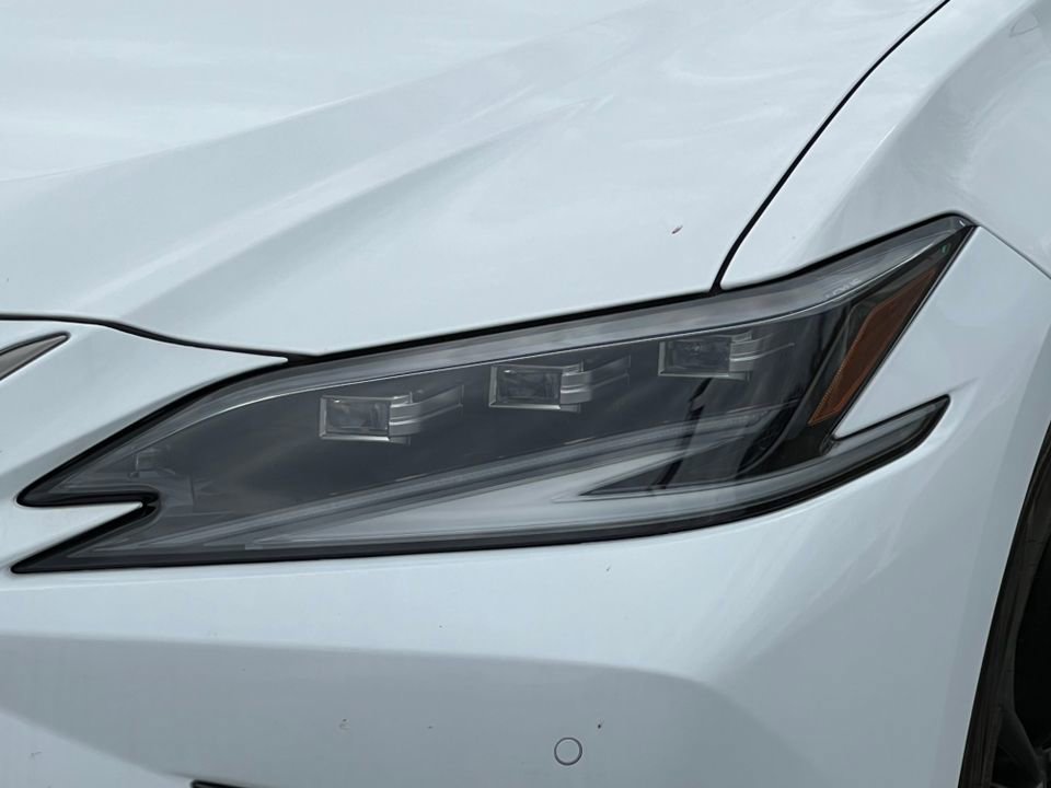 Used 2023 Lexus ES 350 F Sport w/ Accessory Package (Z2) FWD image 35