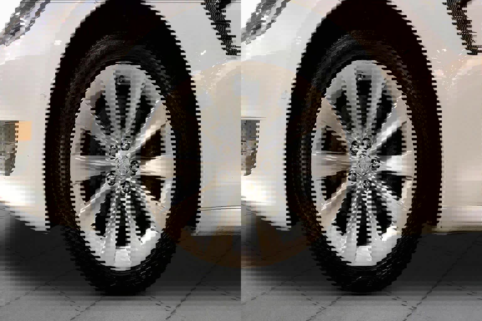 Used 2017 Tesla Model S 75D AWD/4WD image 10