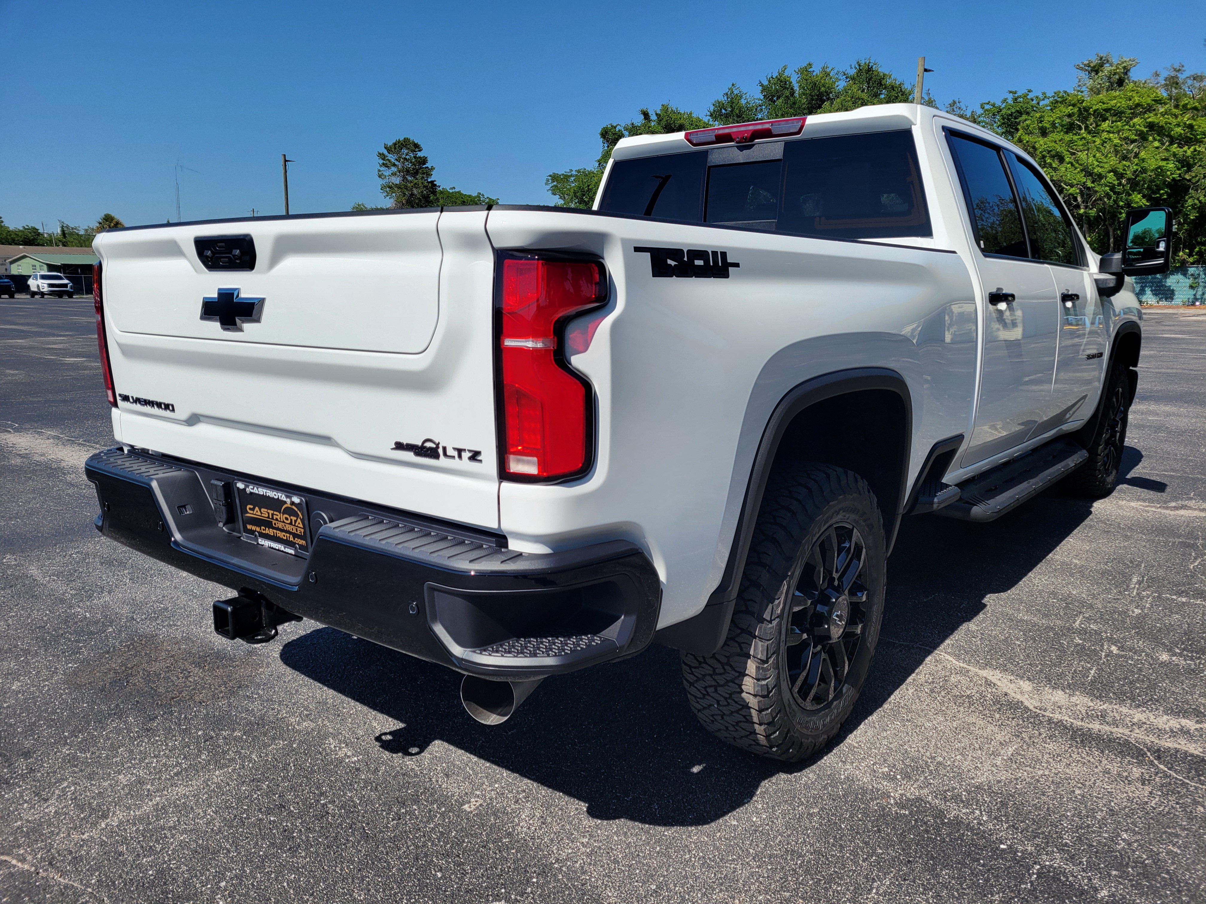 New 2026 Chevrolet Silverado 3500 LTZ w/ LTZ Plus Package AWD/4WD image 5