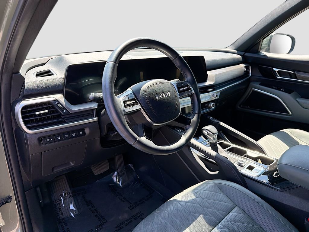 Used 2023 Kia Telluride EX X-Line AWD/4WD image 9