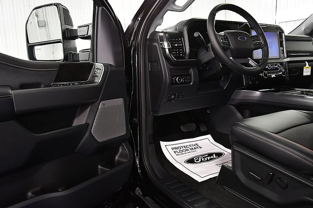 New 2026 Ford F350 Lariat w/ Black Appearance Package AWD/4WD image 18