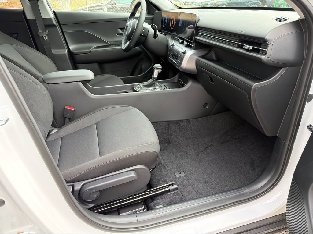 New 2026 Hyundai Kona SEL Sport image 13