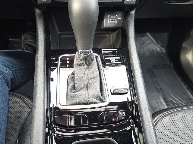 Used 2024 Jeep Compass Limited w/ Driver Assist Group I image 31