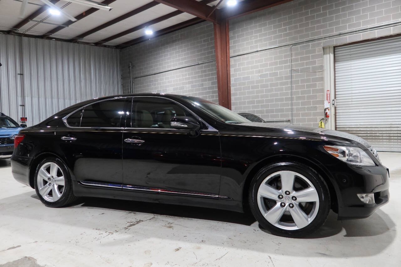 Used 2012 Lexus LS 460 w/ Comfort Pkg RWD image 7