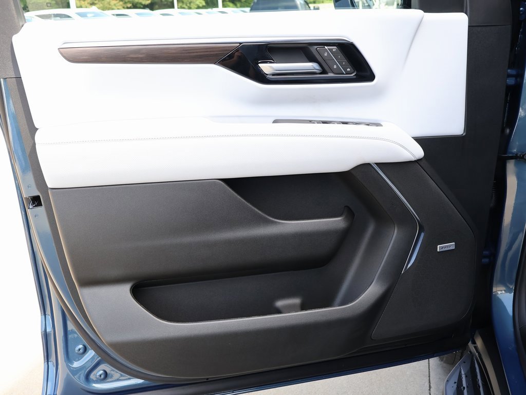 New 2025 Chevrolet Tahoe Premier image 12