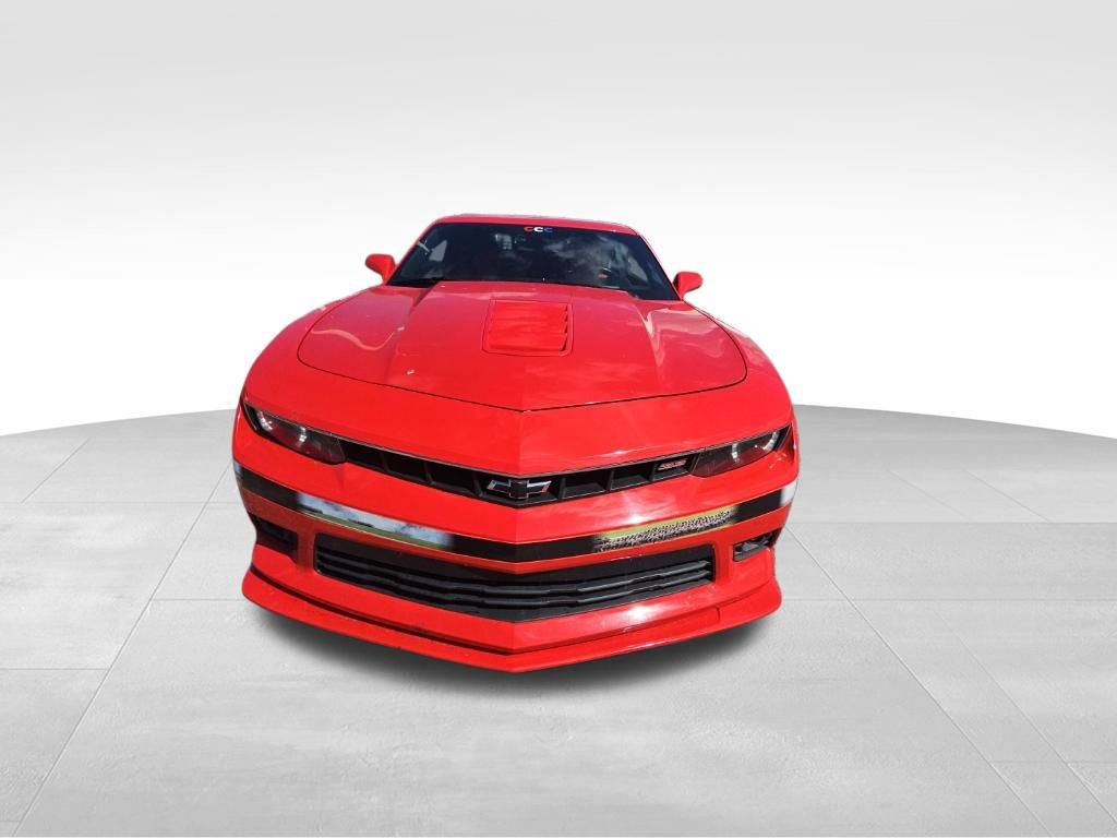 Used 2015 Chevrolet Camaro SS w/ Commemorative Special Edition RWD image 4