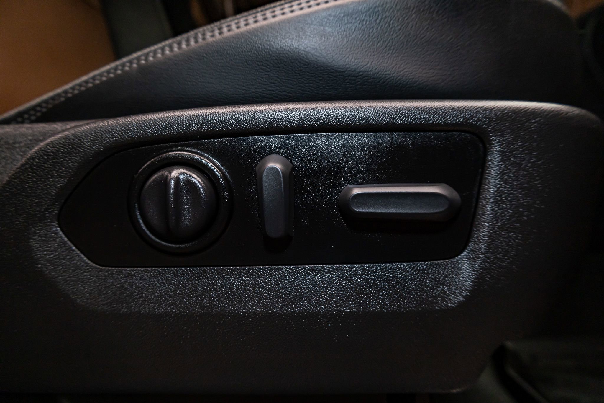 Used 2022 Chevrolet Silverado 1500 High Country image 25