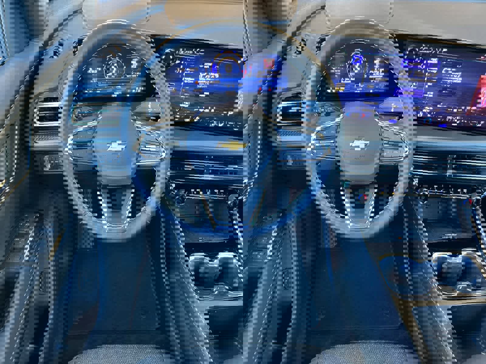 Certified 2025 Chevrolet Traverse LT image 14