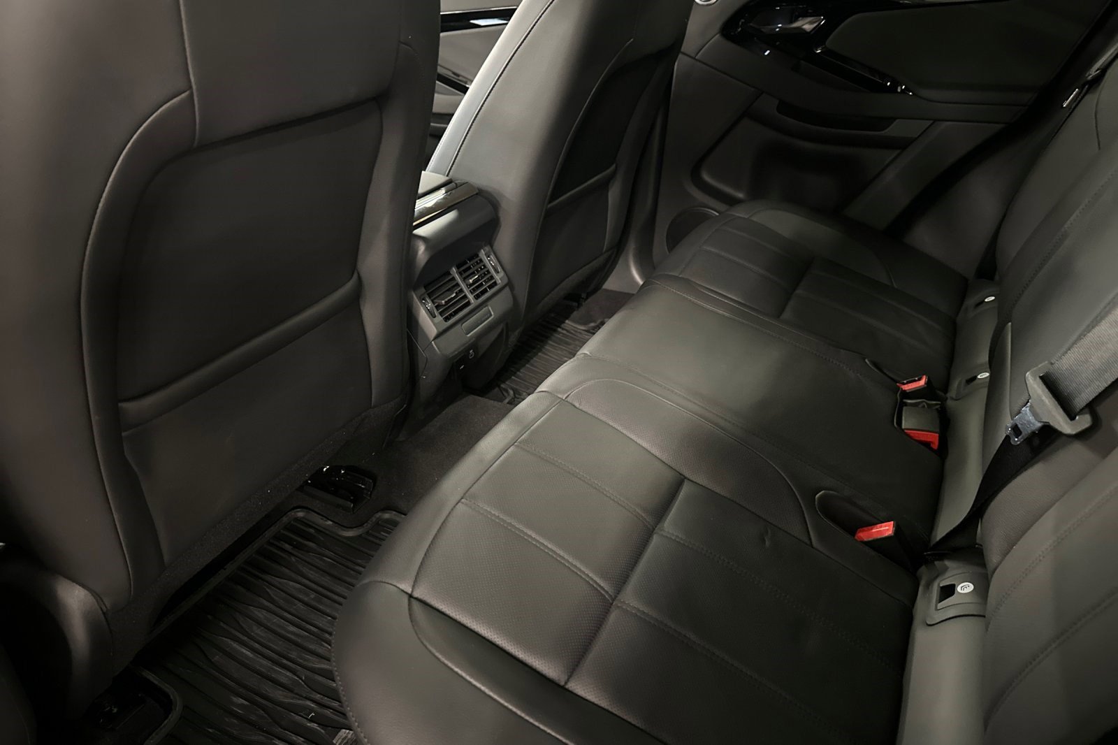 Used 2026 Land Rover Range Rover Evoque S image 26