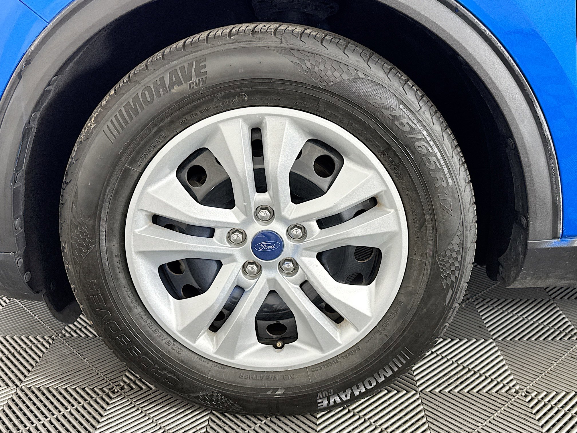 Used 2020 Ford Escape S image 66