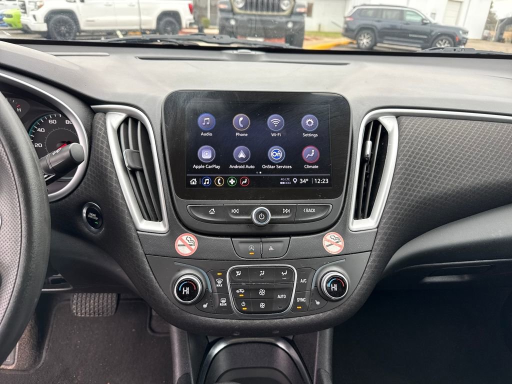 Used 2024 Chevrolet Malibu LT image 42