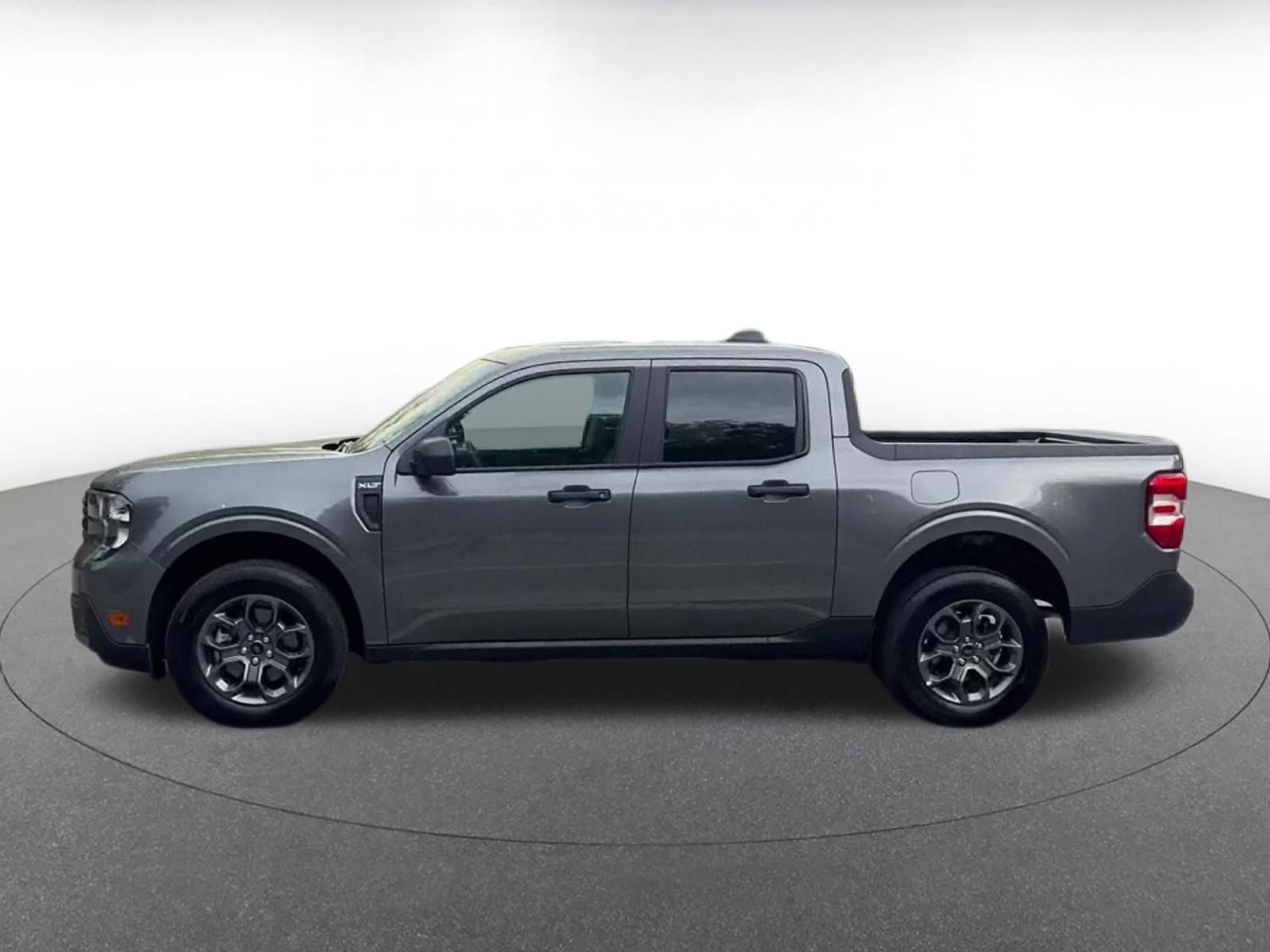Used 2026 Ford Maverick XLT FWD image 9
