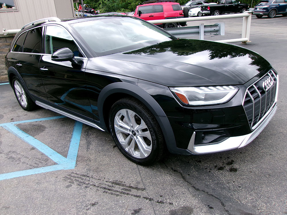 Used 2023 Audi A4 2.0T allroad Premium Plus AWD/4WD image 2
