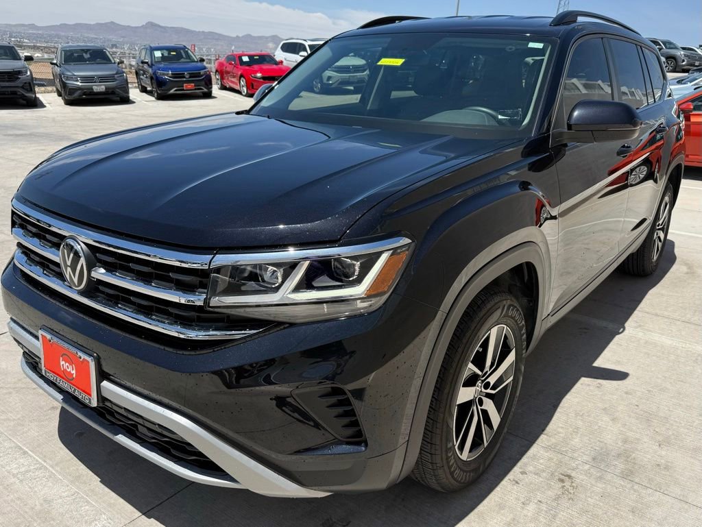 Used 2023 Volkswagen Atlas SE FWD image 3