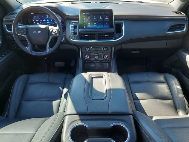 Used 2024 Chevrolet Suburban RST w/ Luxury Package AWD/4WD image 3