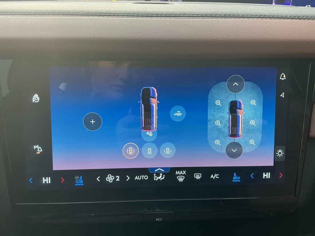 Used 2025 Lincoln Navigator L Reserve image 27