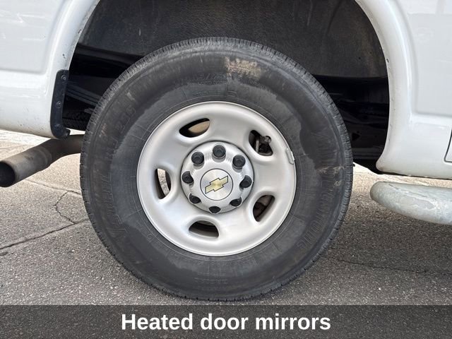 Used 2024 Chevrolet Express 2500 Work Van w/ Driver Convenience Package image 11