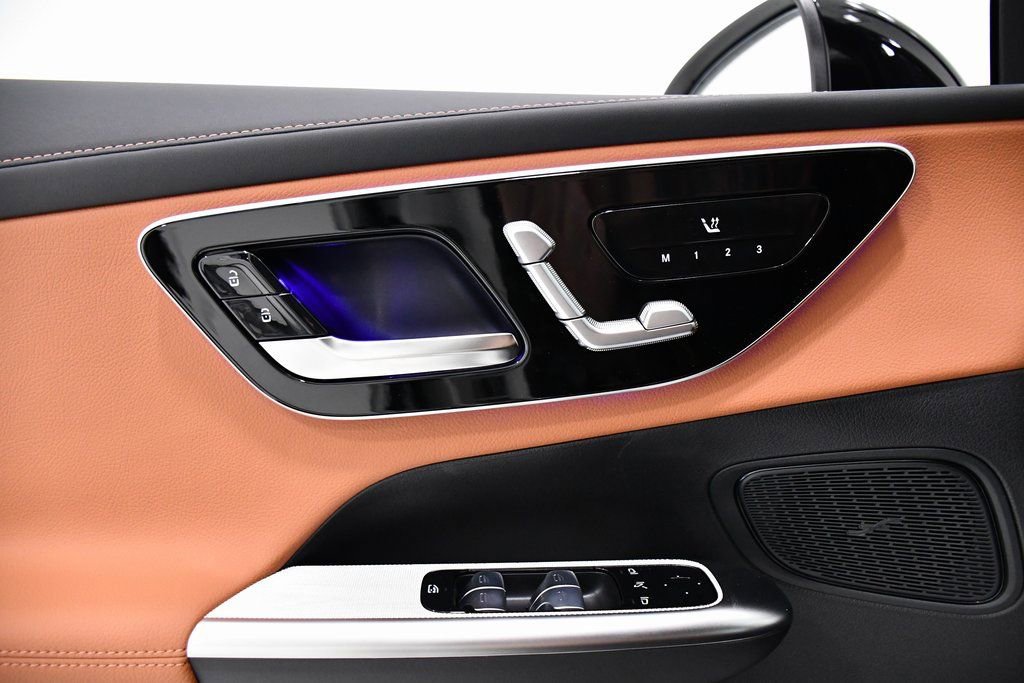 New 2026 Mercedes-Benz GLC 43 AMG 4MATIC image 13