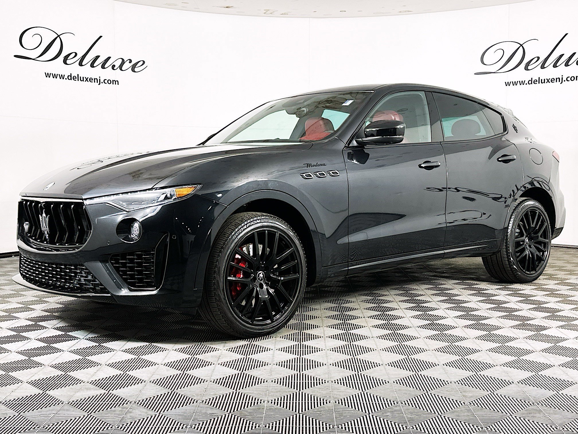 Used 2023 Maserati Levante Modena image 3