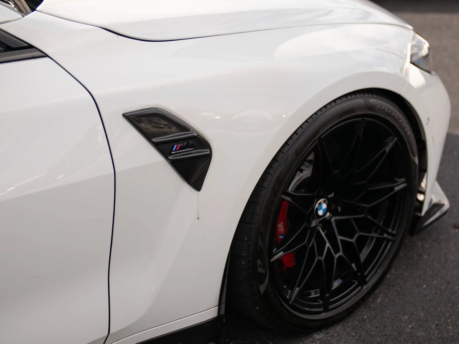 Used 2021 BMW M4 Competition w/ M Carbon Exterior Package RWD image 27