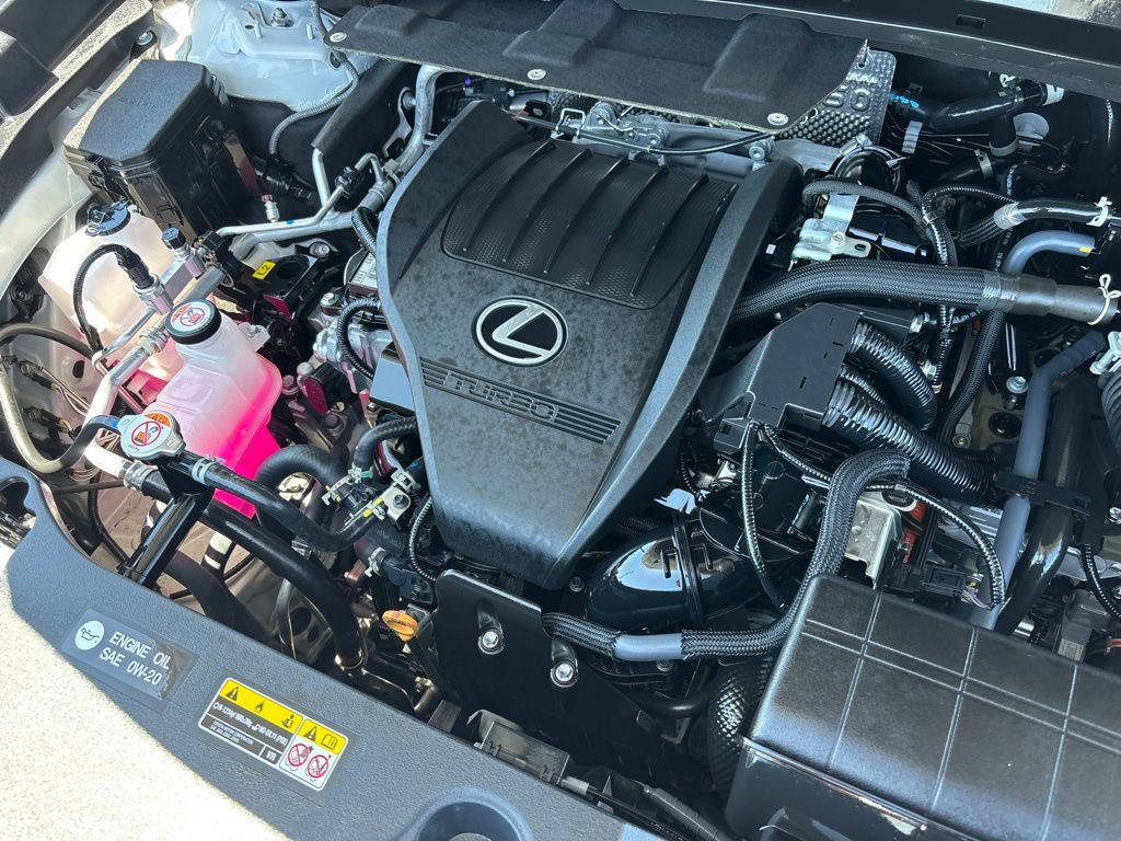 Used 2026 Lexus TX 500h AWD w/ Technology Package image 36