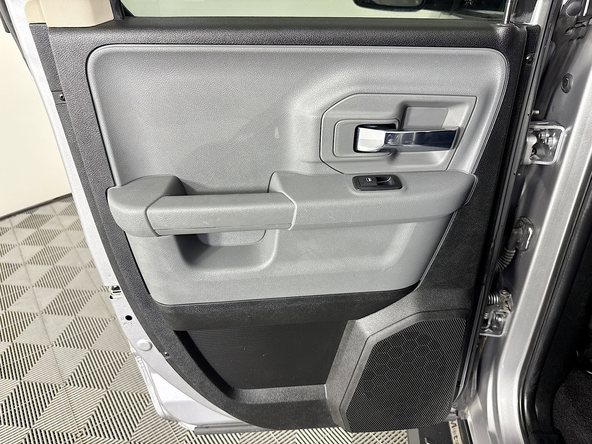 Used 2020 RAM 1500 Classic Warlock w/ Electronics Group image 24