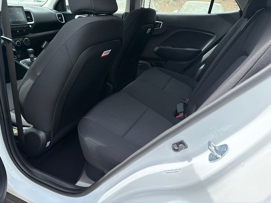 New 2026 Hyundai Venue SE image 20