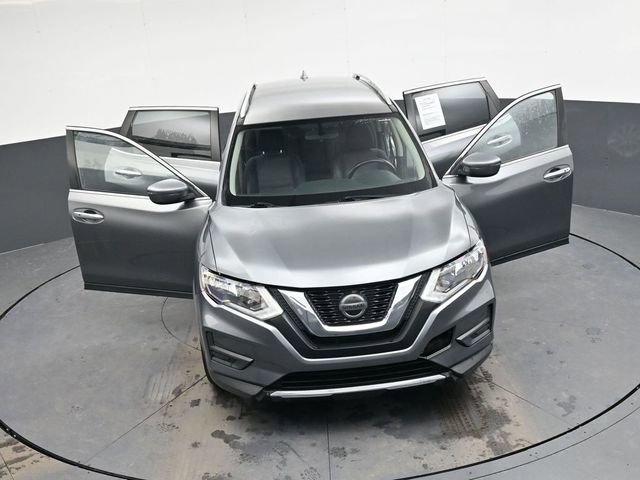 Used 2018 Nissan Rogue SV image 36
