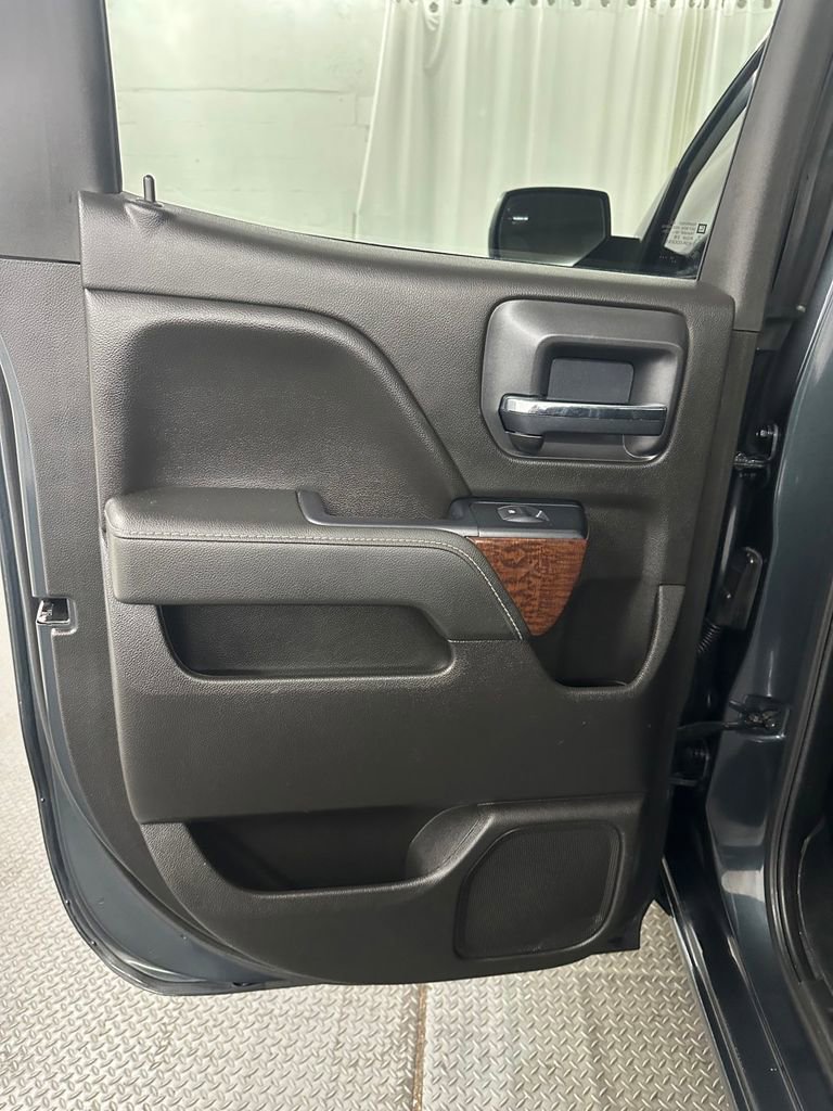 Used 2018 GMC Sierra 1500 SLT w/ SLT Premium Package image 21