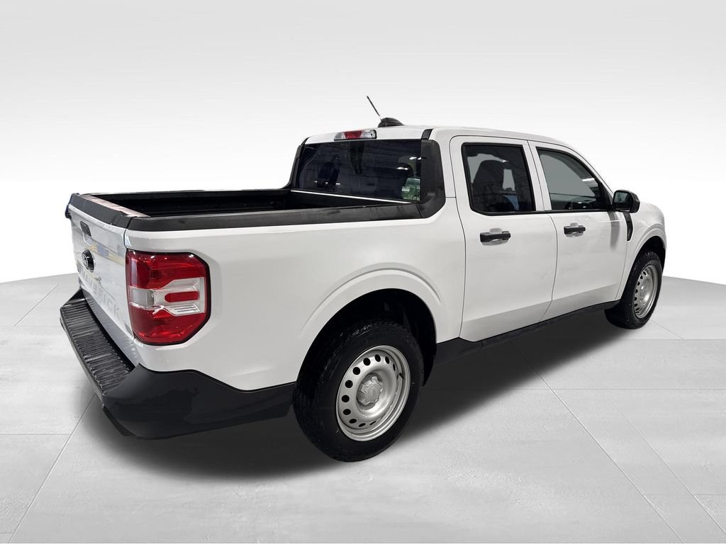 Used 2025 Ford Maverick XL w/ Equipment Group 102A AWD/4WD image 50