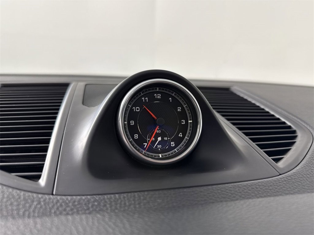 Certified 2021 Porsche Macan S image 29