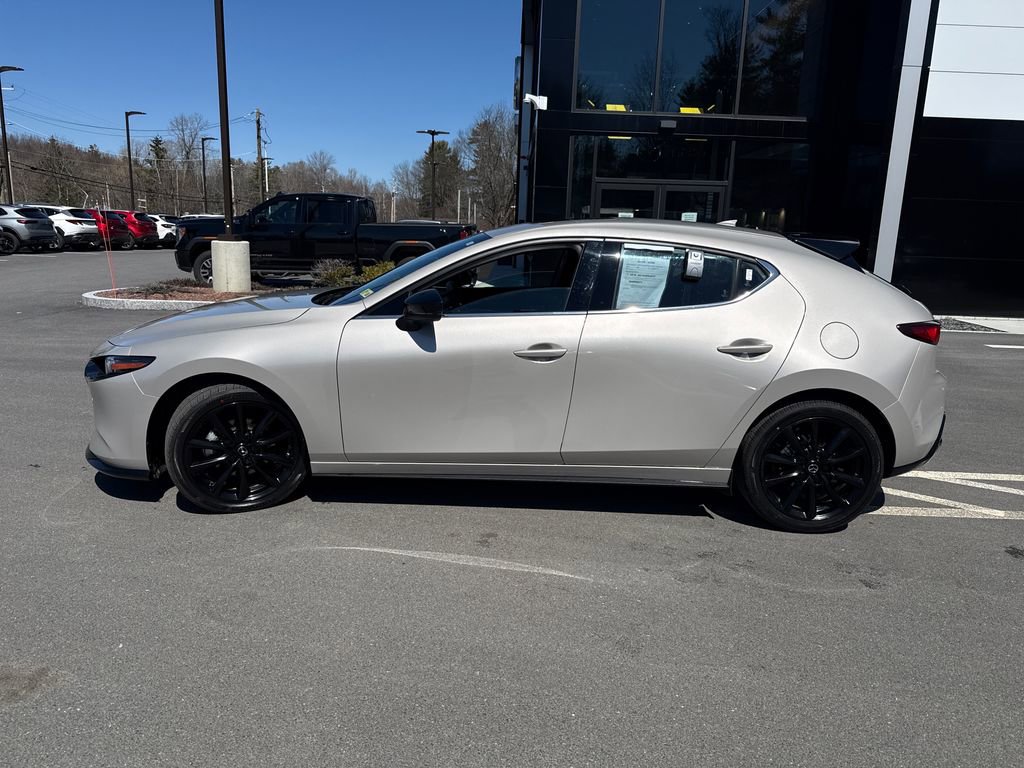 Used 2024 MAZDA MAZDA3 Hatchback w/Premium Plus Pkg image 2