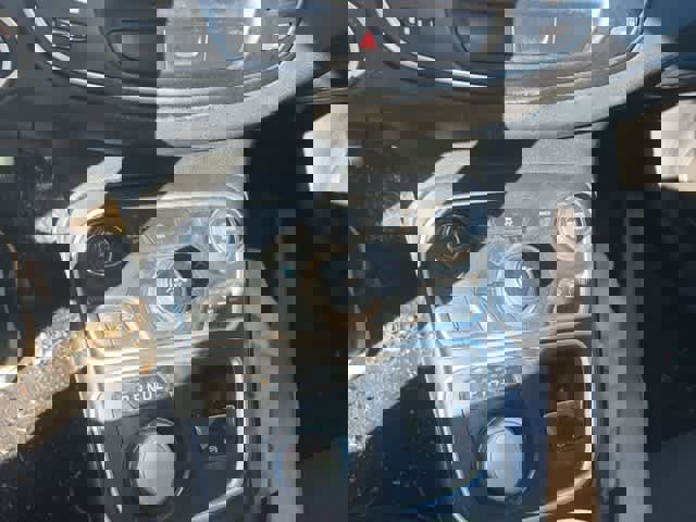 Used 2015 Chrysler 200 Limited image 25