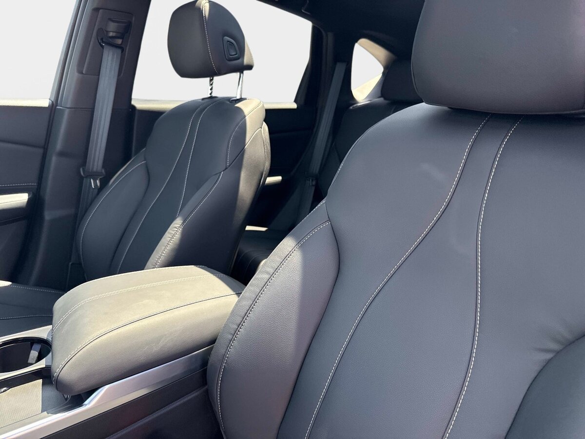 Certified 2026 Acura RDX SH-AWD image 21