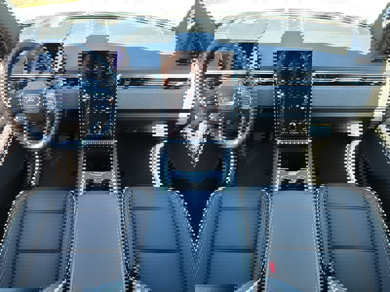 Used 2026 GMC Sierra EV Elevation image 22