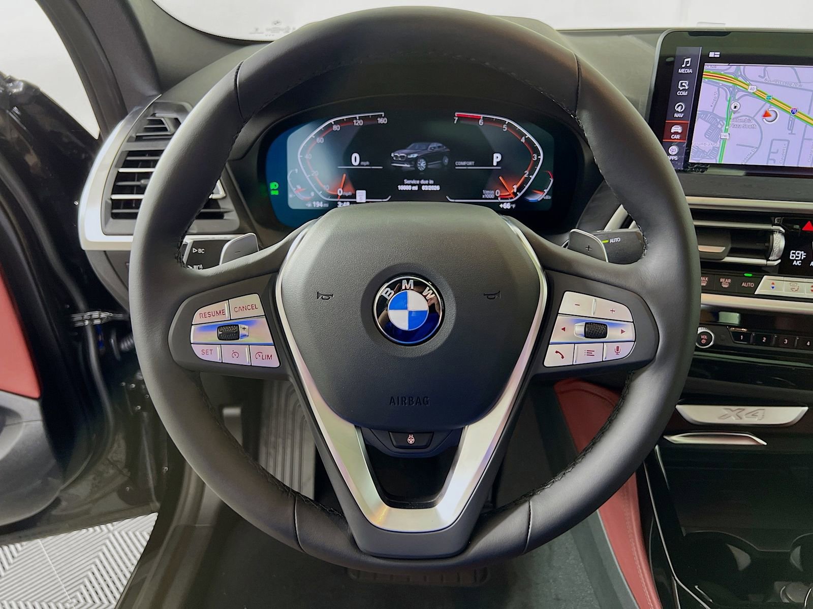 New 2025 BMW X4 xDrive30i w/ Convenience Package image 12