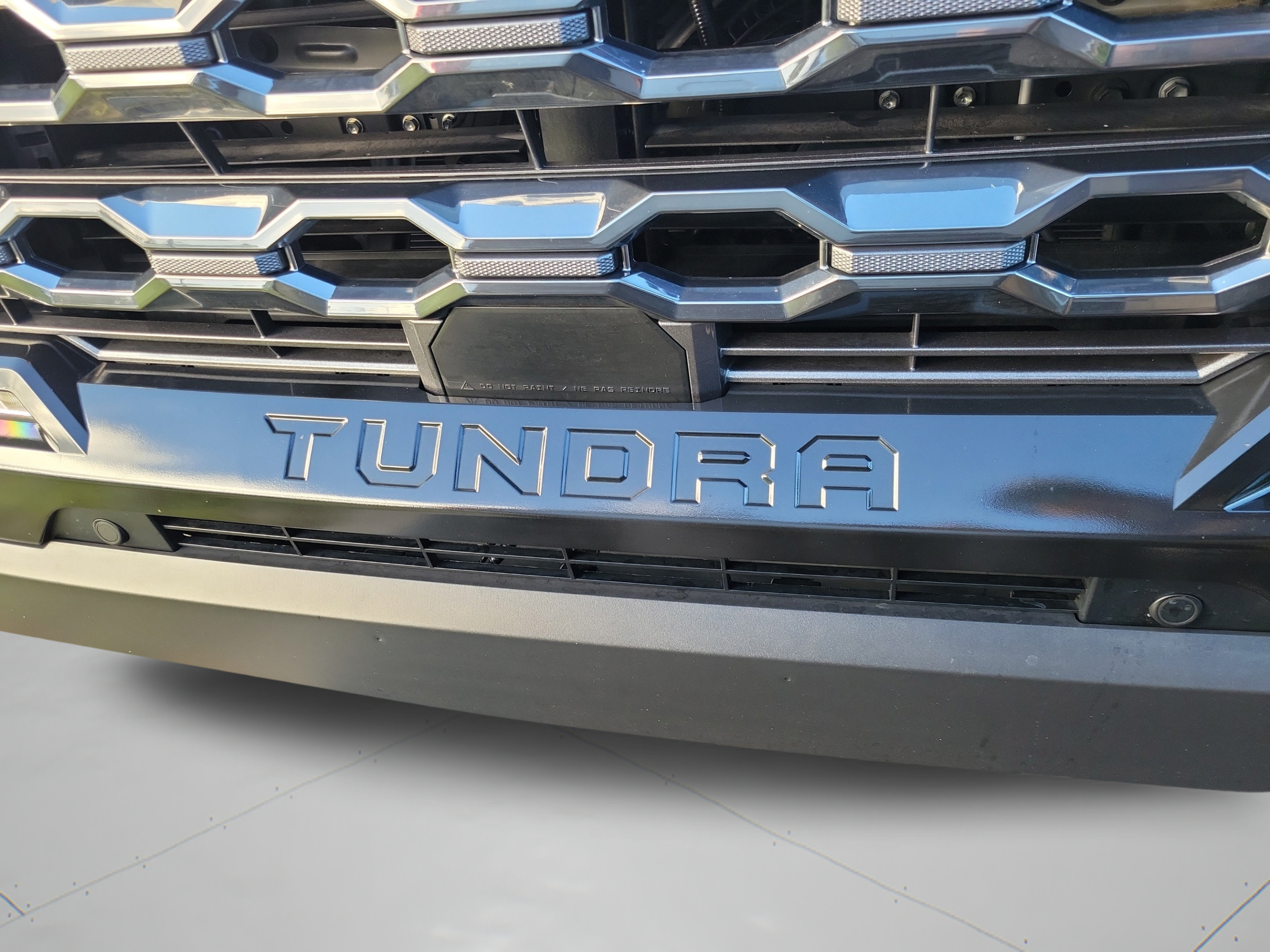 Used 2025 Toyota Tundra Platinum AWD/4WD image 11