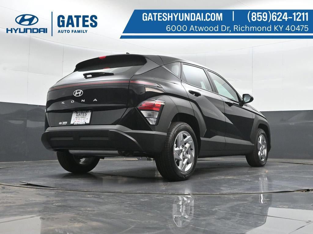 New 2027 Hyundai Kona SE FWD image 35