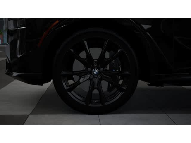 New 2027 BMW X7 xDrive40i w/ Executive Package AWD/4WD image 7