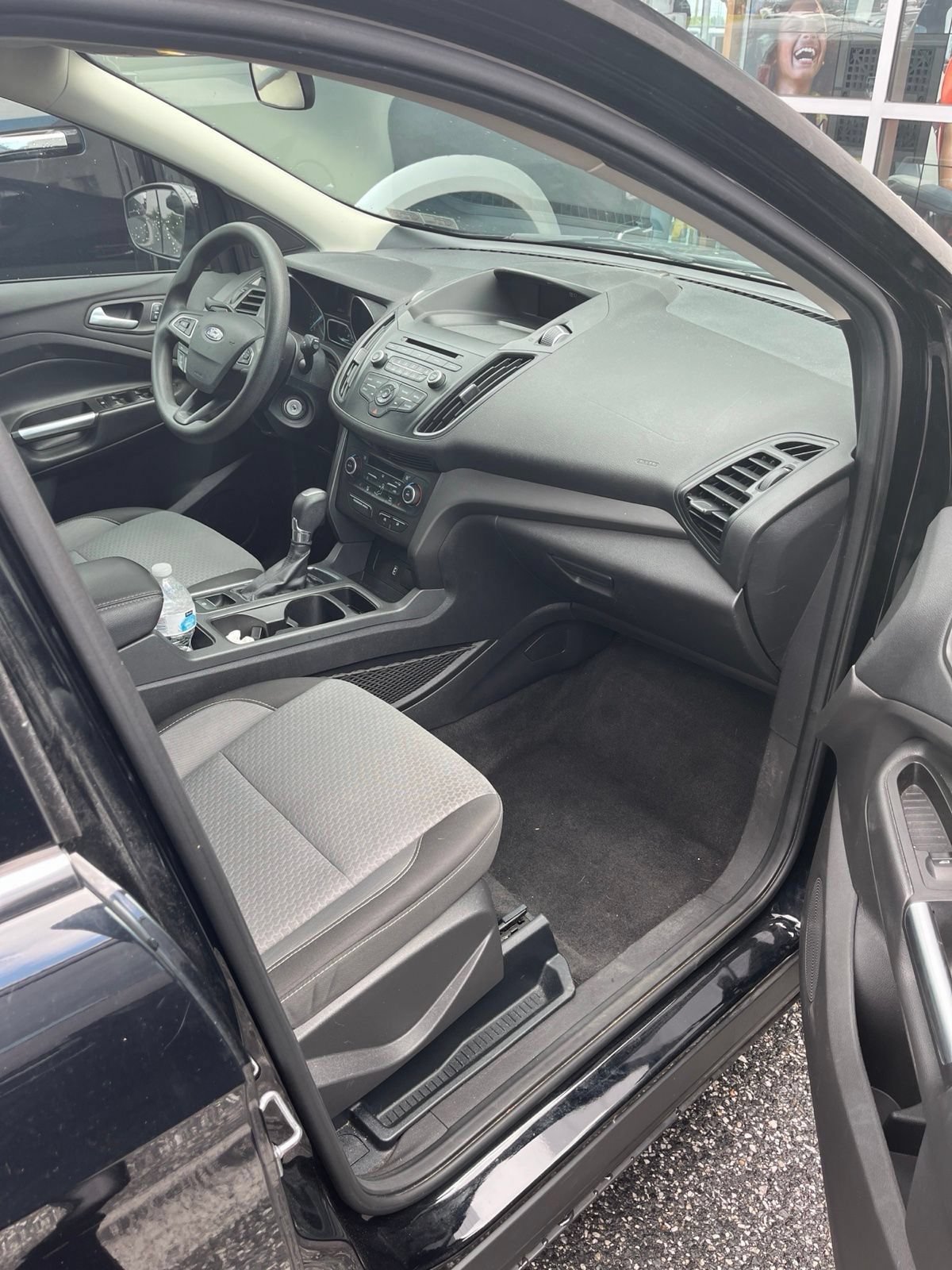 Used 2017 Ford Escape SE AWD/4WD image 11
