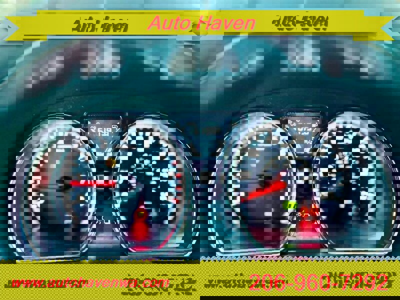 Used 2019 Nissan Versa SV image 11