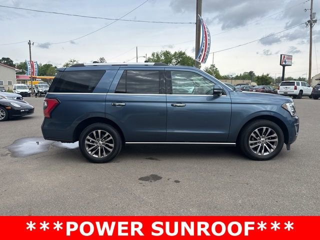 Used 2018 Ford Expedition Limited w/ Equipment Group 301A AWD/4WD image 2