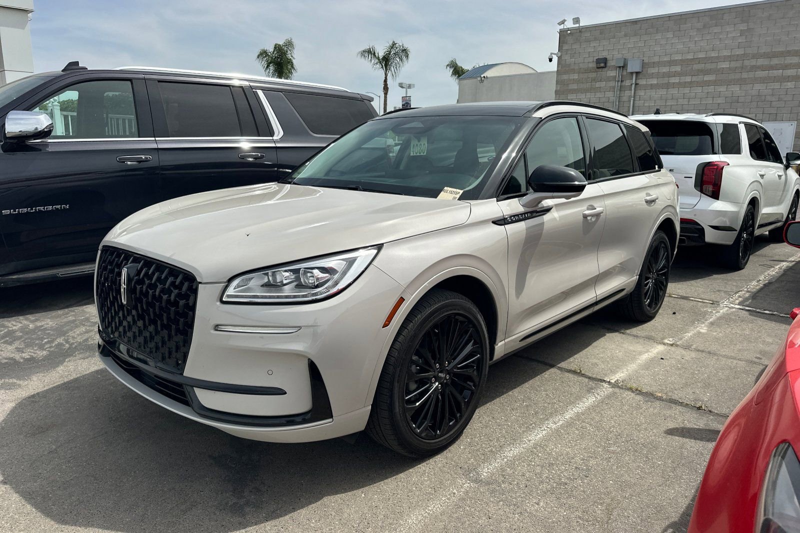 Used 2024 Lincoln Corsair Reserve w/ Equipment Group 201A image 2